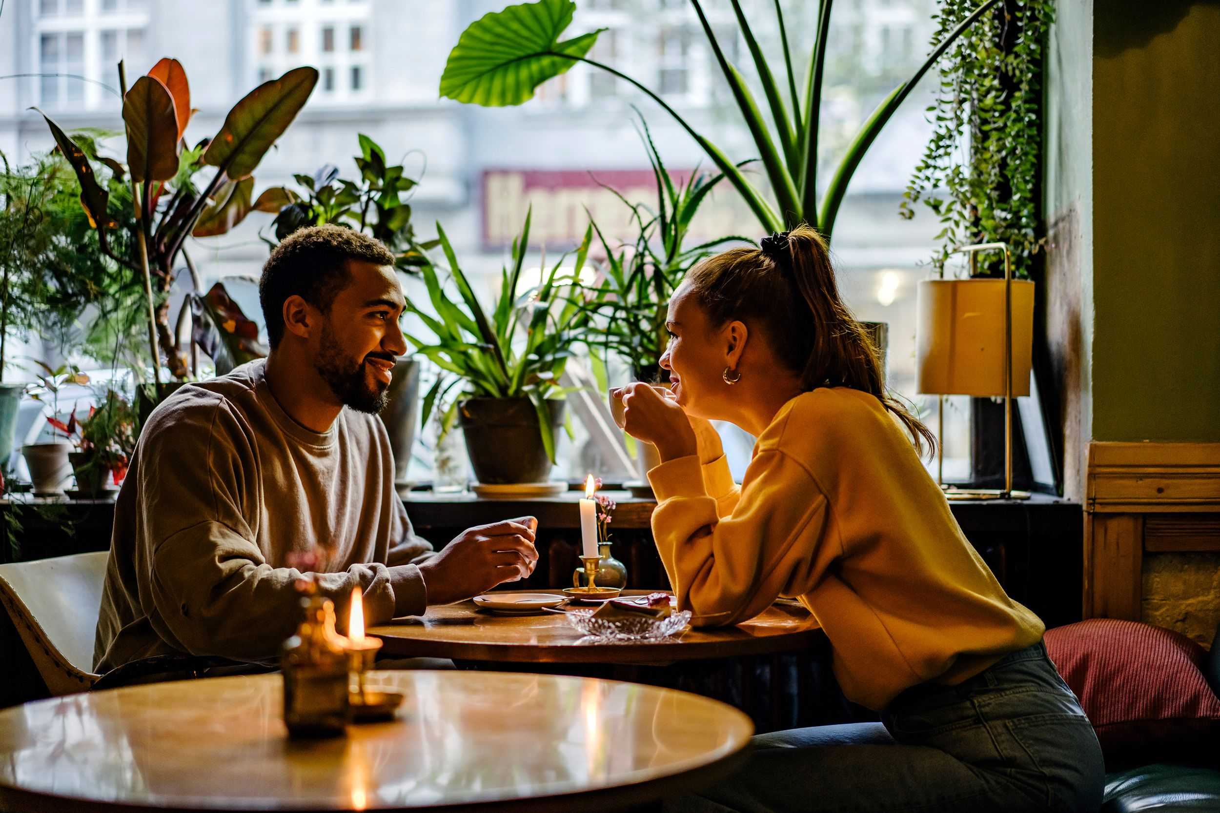 More online dating app users are relying on AI as a tool for their profiles — WESH 2 Orlando