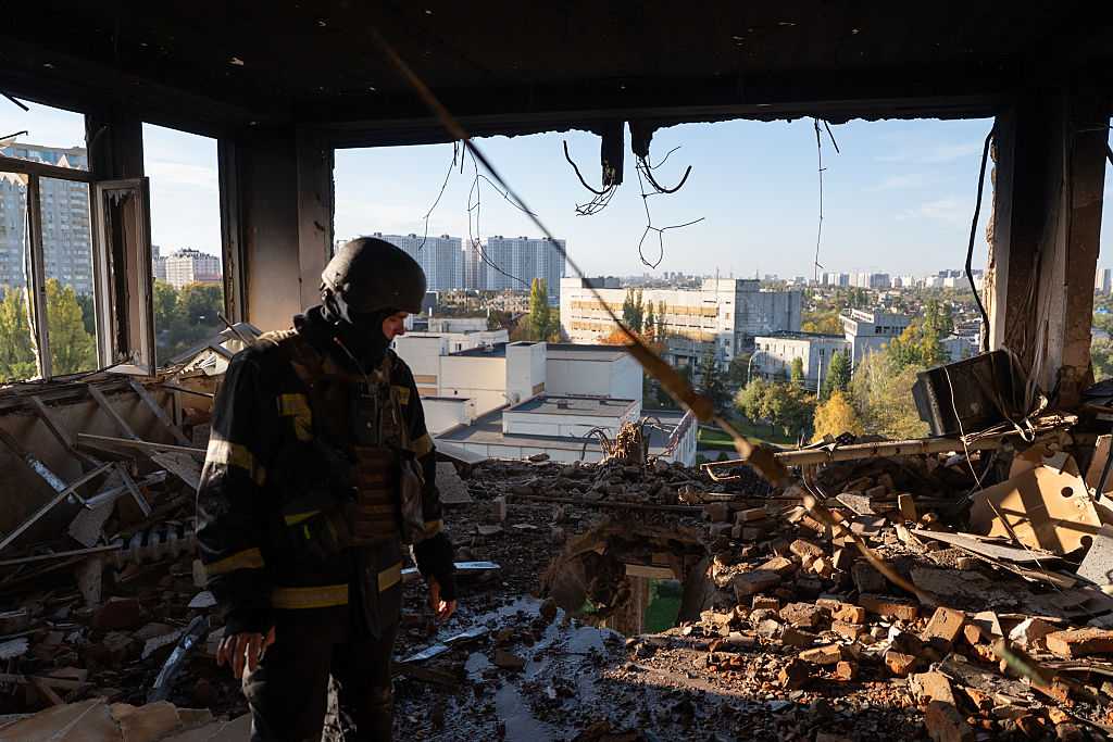 How reliant is Ukraine on US support — and could Kyiv carry on without it? — WESH 2 Orlando, Celebration Business news