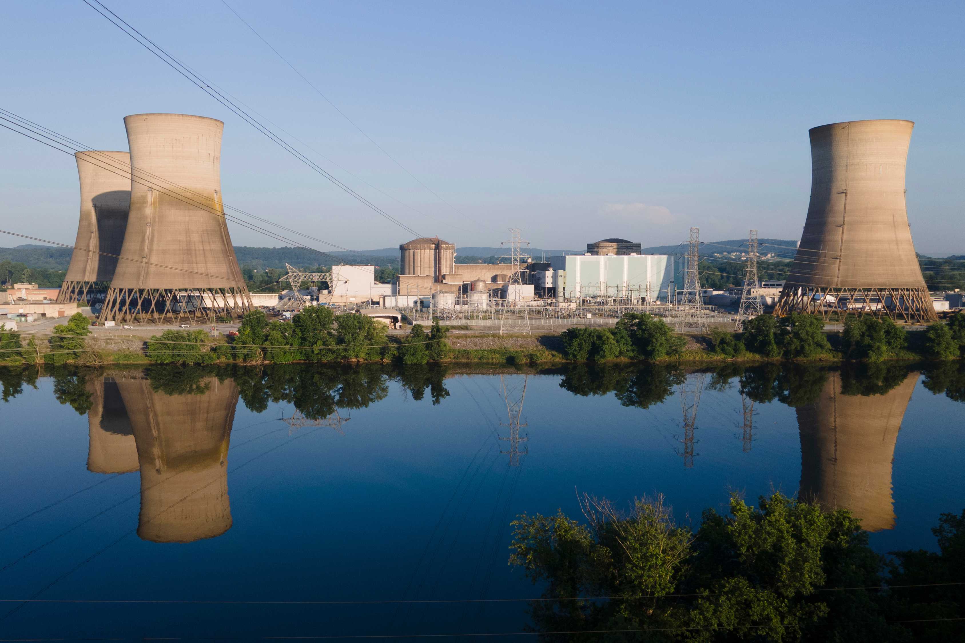 US to revive shuttered nuclear plants to power data centers, meet electricity demand — WESH 2 Orlando