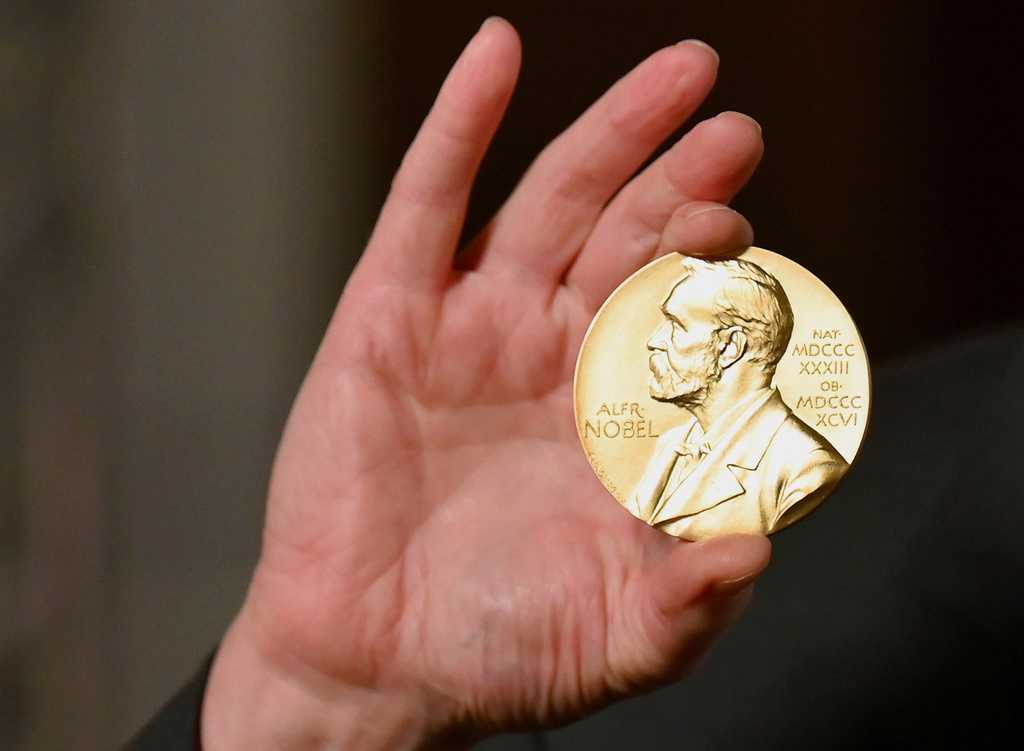 Two American-born economists win Nobel memorial prize in economics  — WESH 2 Orlando, Celebration Business news
