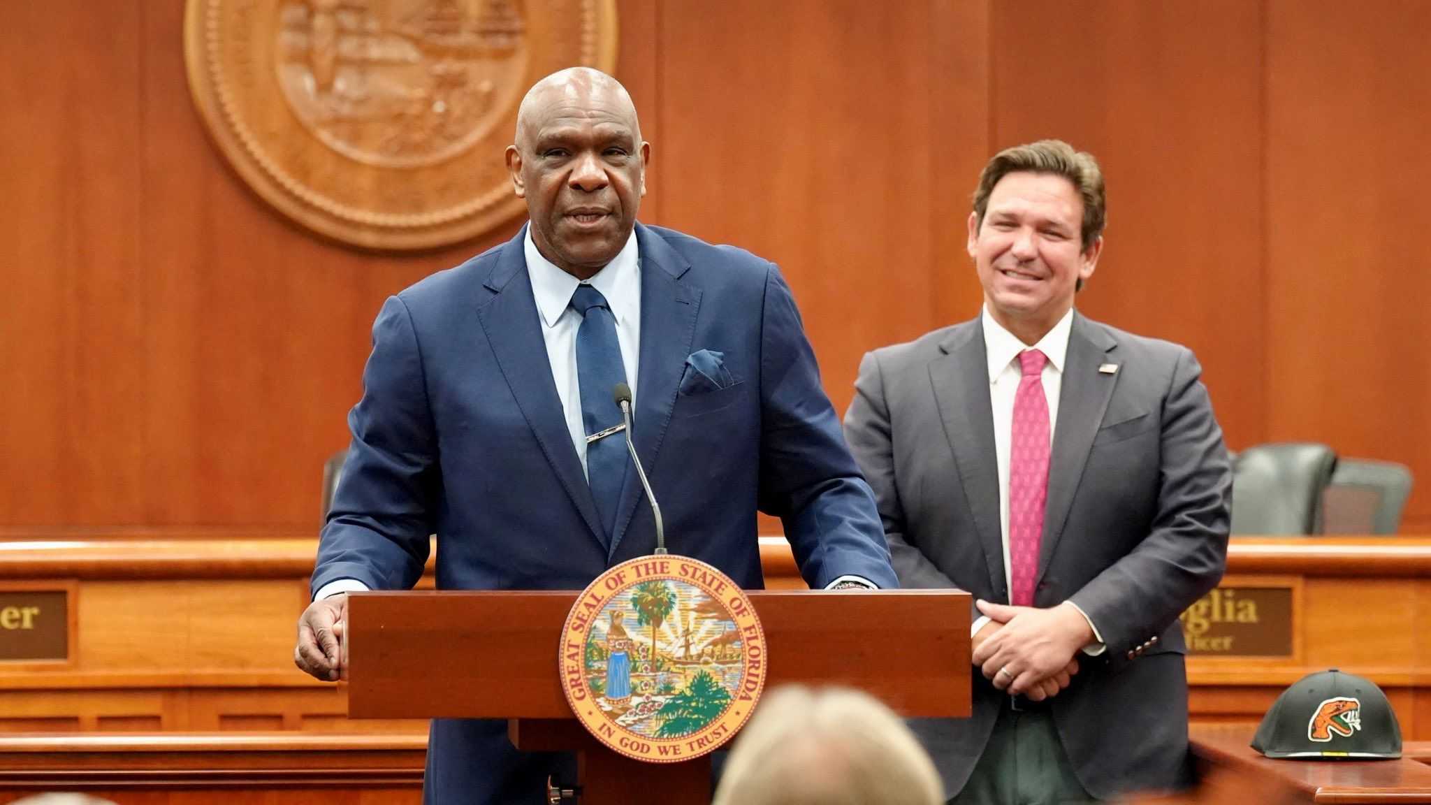 Florida Gov. Ron DeSantis honors baseball legend Andre Dawson — WESH 2 Orlando, Celebration Community news