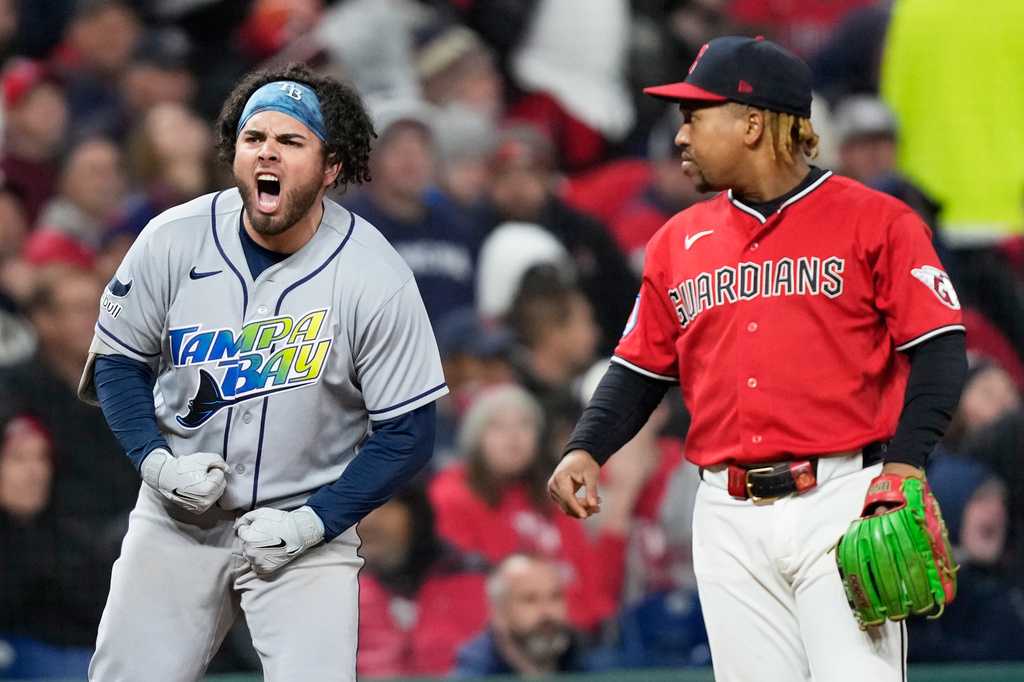 Rays capitalize on Guardians errors, win 7-3 to tie ALCS at 2-2 — WESH 2 Orlando