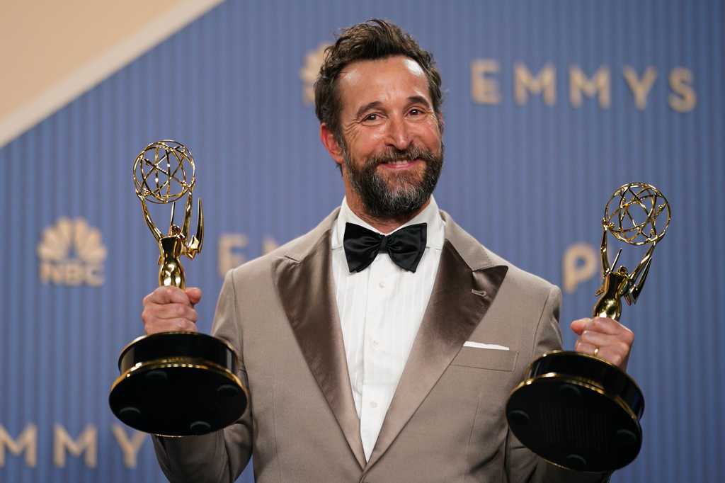 Noah Wyle named People Magazine's sexiest man alive — Celebration Community news