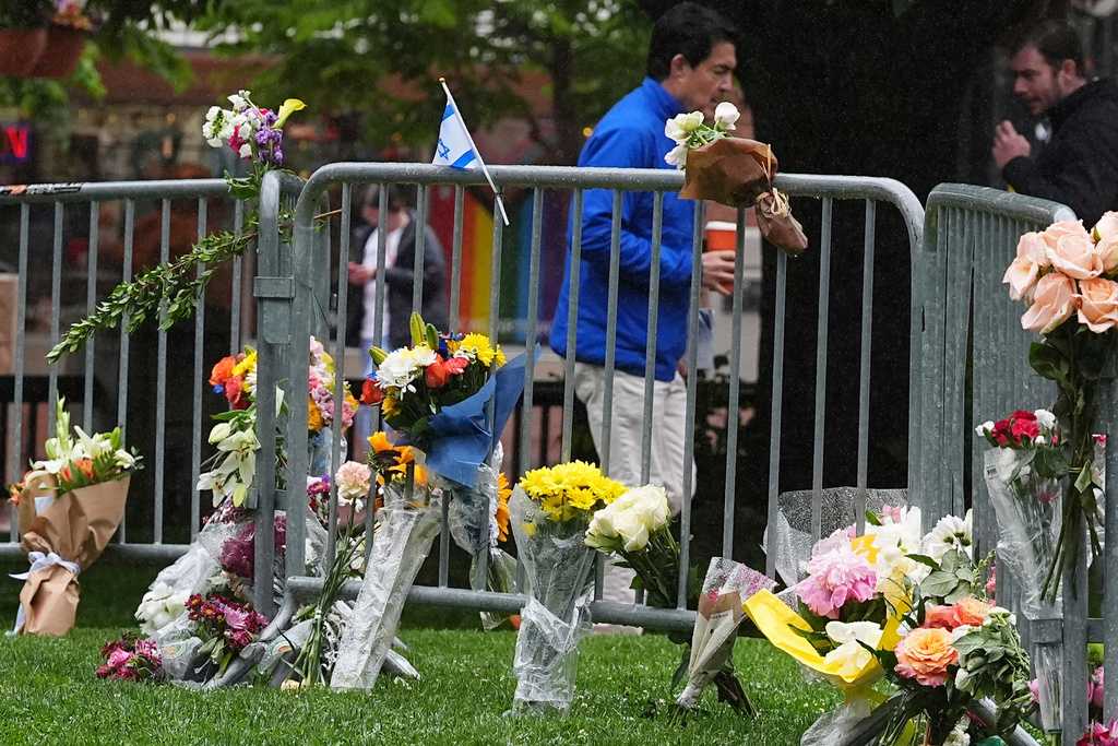 Man pleads guilty to federal hate crimes in deadly firebomb attack on Colorado demonstrators — Celebration Community news